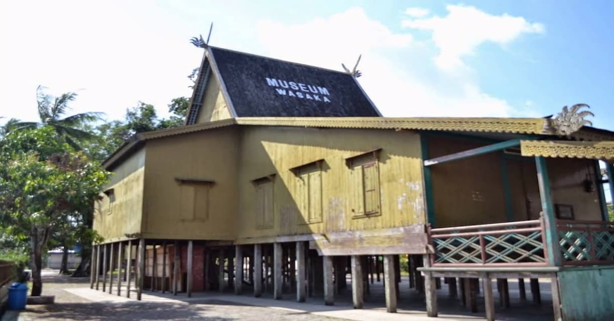 Free Template by Free-Template.co